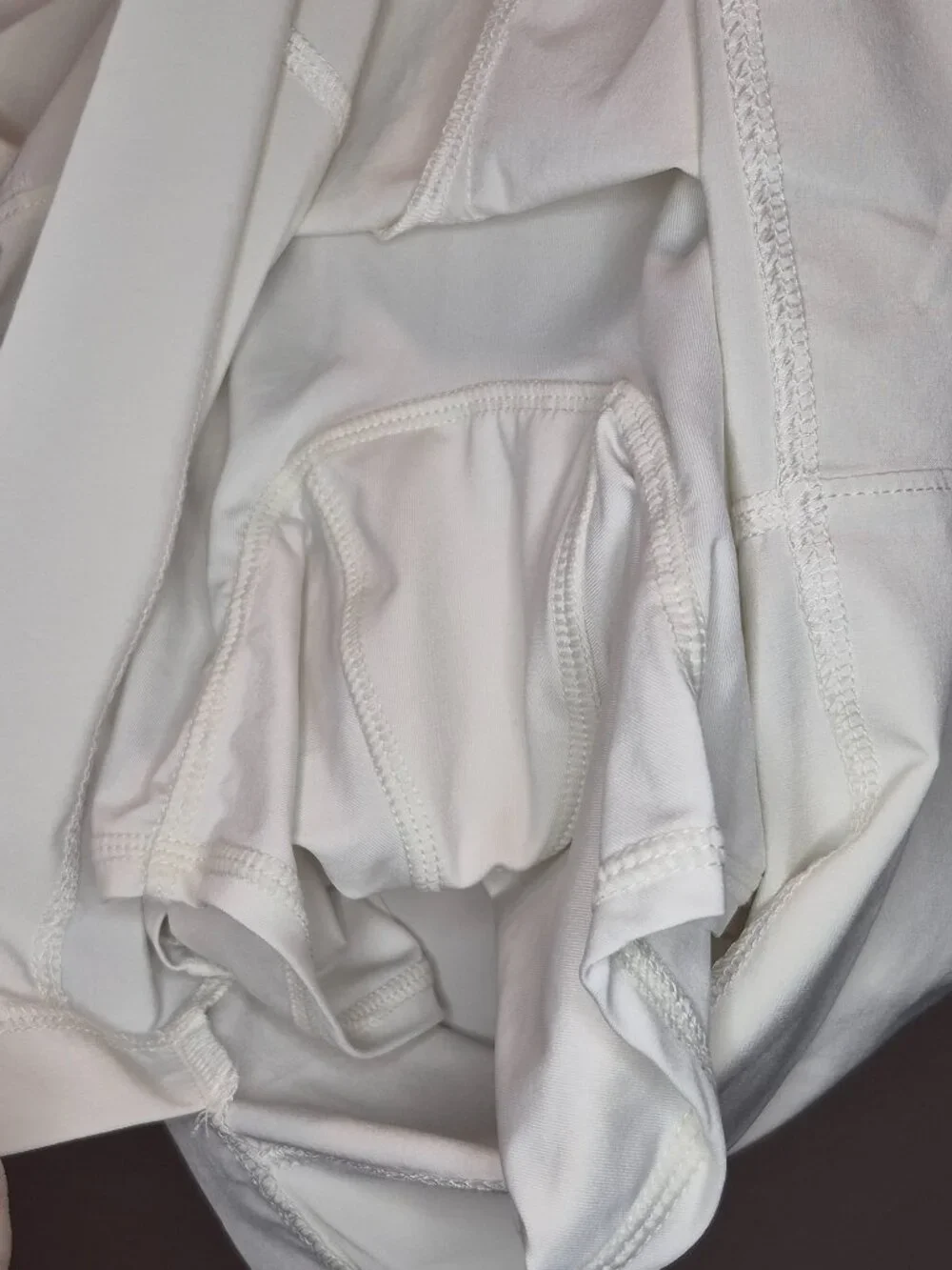 Belyn Key White Golf Skort Skirt Size: Small Pockets Athletic Athleisure
